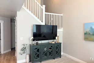 4873 W Pillar Dr S, Riverton, UT 84096 - Photo 9