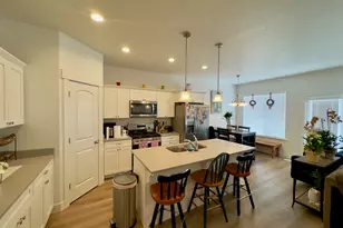 1023 N Ledger Dr, Saratoga Springs, UT 84045 - Photo 3