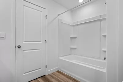 1886 S Queens Garden Dr, Washington, UT 84780 - Photo 7