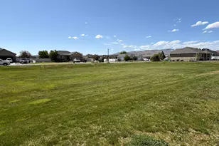 727 W 550 S, Tremonton, UT 84337 - Photo 25