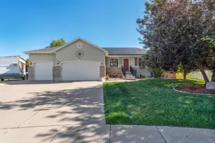 3790 W Formby Cir Circle, Syracuse, UT 84075 - Photo 1