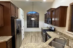318 E Nechatel Dr, Draper, UT 84020 - Photo 5