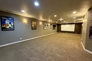 318 E Nechatel Dr, Draper, UT 84020 - Photo 13