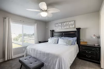 811 S Cowans Ct #16, Clearfield, UT 84015 - Photo 11
