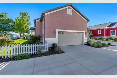 4912 W Vermillion Dr, South Jordan, UT 84009 - Photo 31