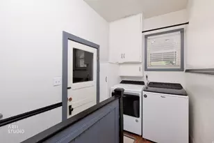 146 W 200 N, Springville, UT 84663 - Photo 17