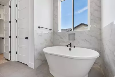 692 E Mountain Rd. N, North Ogden, UT 84414 - Photo 9