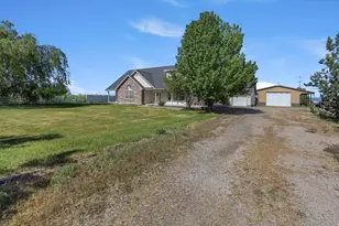 6345 N Salt Creek Rd, Honeyville, UT 84314 - Photo 51