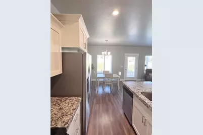 7427 N Cottage Ln, Eagle Mountain, UT 84005 - Photo 23
