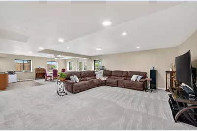 161 W Sweetbriar Ln, Saratoga Springs, UT 84045 - Photo 37