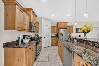 161 W Sweetbriar Ln, Saratoga Springs, UT 84045 - Photo 15