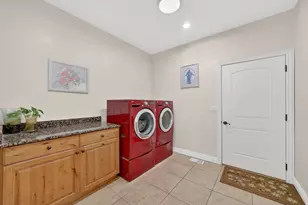 161 W Sweetbriar Ln, Saratoga Springs, UT 84045 - Photo 31