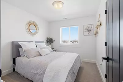 724 W 50 N, Hyrum, UT 84319 - Photo 27