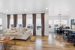 724 W 50 N, Hyrum, UT 84319 - Photo 11