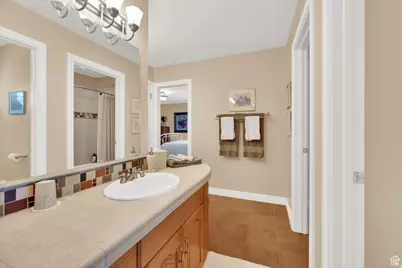 7740 S Keswick Rd, Sandy, UT 84093 - Photo 39