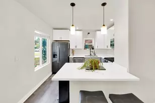 619 N 900 W, Salt Lake City, UT 84116 - Photo 11