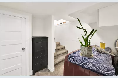 619 N 900 W, Salt Lake City, UT 84116 - Photo 21