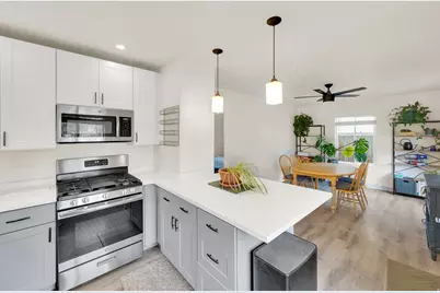619 N 900 W, Salt Lake City, UT 84116 - Photo 13
