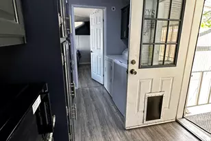 978 W Jasmine Dr S, Taylorsville, UT 84123 - Photo 11