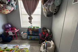 978 W Jasmine Dr S, Taylorsville, UT 84123 - Photo 17