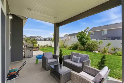 2335 W Swenson Cir, Syracuse, UT 84075 - Photo 37
