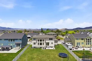 1752 E Warbler Dr, Eagle Mountain, UT 84005 - Photo 25