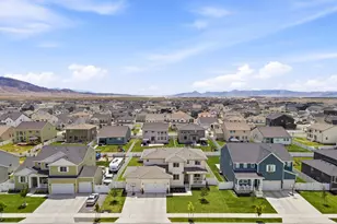 1752 E Warbler Dr, Eagle Mountain, UT 84005 - Photo 27