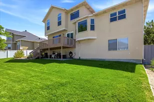 11566 S Sunburn Ln E, Sandy, UT 84094 - Photo 31