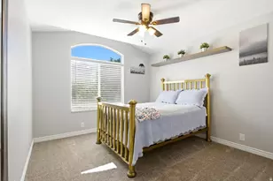 11566 S Sunburn Ln E, Sandy, UT 84094 - Photo 19
