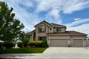 11566 E Sunburn Ln S, Sandy, UT 84094 - Photo 1