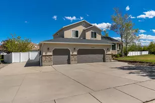 11777 S 4210 W, South Jordan, UT 84009 - Photo 3