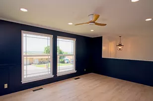 217 E Peach Tree Dr N, Centerville, UT 84014 - Photo 5