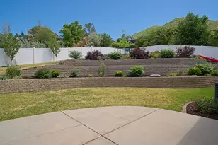 217 E Peach Tree Dr N, Centerville, UT 84014 - Photo 21