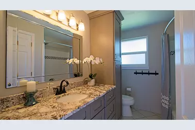 217 E Peach Tree Dr N, Centerville, UT 84014 - Photo 17