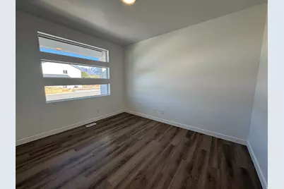 945 W Motor Vu Dr #206, Riverdale, UT 84405 - Photo 11