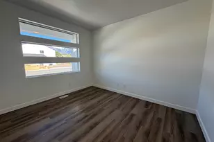 945 W Motor Vu Dr, Riverdale, UT 84405 - Photo 11