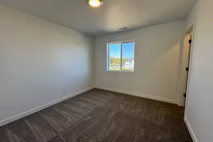 945 W Motor Vu Dr, Riverdale, UT 84405 - Photo 23