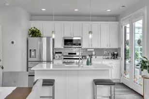 5332 W Scout Plane Ln, South Jordan, UT 84009 - Photo 7