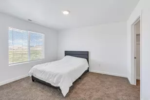 992 W Broadleaf Dr, Santaquin, UT 84655 - Photo 13