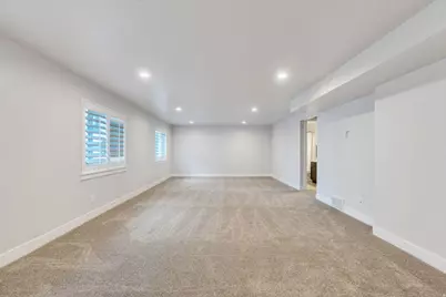 1523 E Sego Lily Ct, Layton, UT 84040 - Photo 25