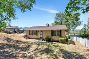 2066 Park St, Provo, UT 84606 - Photo 29