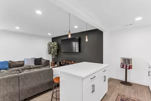 7039 W Monsen Wy, West Jordan, UT 84081 - Photo 27