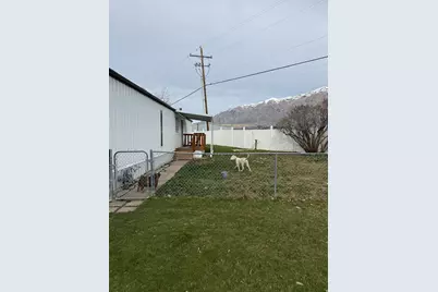 2491 N Highway 89 N, Pleasant View, UT 84404 - Photo 17
