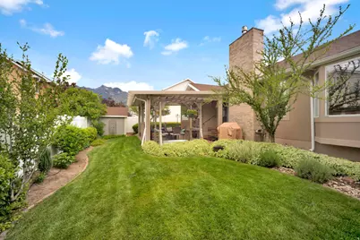 2139 E Village Point Way, Sandy, UT 84093 - Photo 31