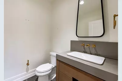 2400 E Walker Ln S, Holladay, UT 84117 - Photo 81