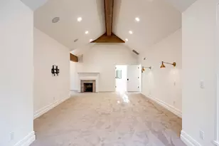 2400 E Walker Ln S, Holladay, UT 84117 - Photo 25