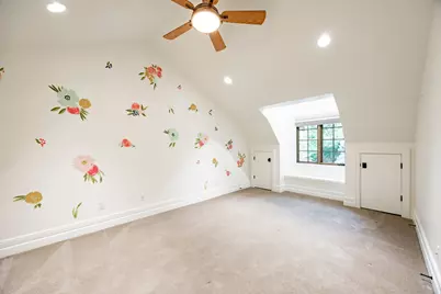 2400 E Walker Ln S, Holladay, UT 84117 - Photo 33
