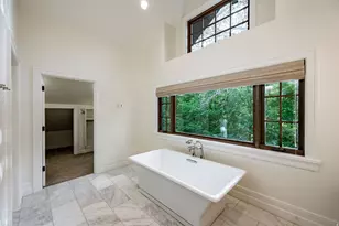 2400 E Walker Ln S, Holladay, UT 84117 - Photo 29