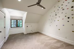 2400 E Walker Ln S, Holladay, UT 84117 - Photo 35