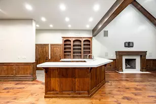 2400 E Walker Ln S, Holladay, UT 84117 - Photo 45
